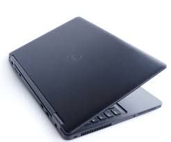 Dell Latitude 5550 card on