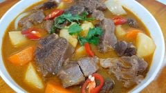  Cách làm bắp bò hầm khoai tây lạ miệng, thơm ngon 