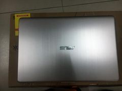  Asus S530FA i3 8145U/4GB/1TB/15.6