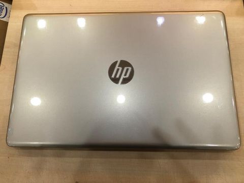 HP 15 da1033TX i7 8565U/4GB/1TB/2GB MX130/15.6