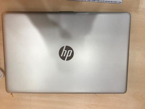 HP 15 da1033TX i7 8565U/4GB/1TB/2GB MX130/15.6