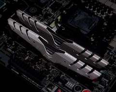  Team Group Dark Ddr4 3200  8Gbx4 