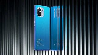 Ấn tượng đầu tiên về Xiaomi Mi 11 Special Edition: Mặt lưng đổi màu, còn kèm theo chữ ký của Lei Jun