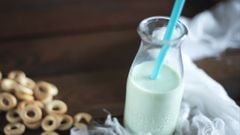  Cách làm sữa tươi bạc hà thơm mát lạ miệng chỉ trong vài bước 