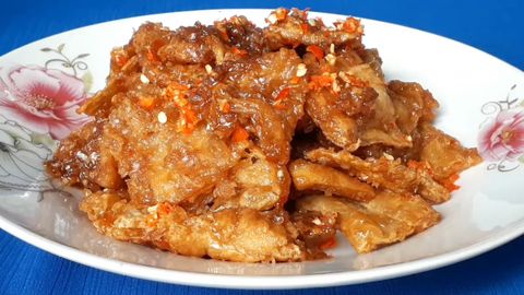 2 cách làm tàu hũ ky rim cay thơm lừng hấp dẫn cho mâm cơm chay rằm tháng 7