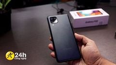  Trên tay Samsung Galaxy F22: Smartphone giá rẻ chỉ từ 3.8 triệu* đã sở hữu pin khủng 6.000 mAh, màn hình Super AMOLED 90 Hz mượt mà 