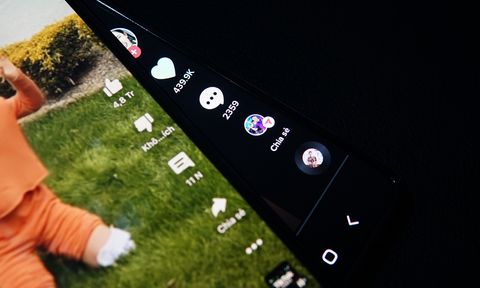 Thảm Họa Câu View Trên Tiktok Việt