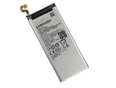  Thay Pin Samsung- S7 Egde 
