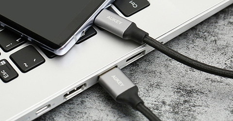 Cáp, sạc Aukey của nước nào? Dùng có tốt không? Có nên mua không?