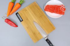  Thớt tre 33 x 23 cm Suncha ZB4015-2 