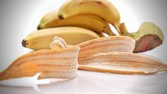  Vỏ chuối có thể làm gì? Bỏ túi ngay các mẹo hữu ích đến từ vỏ chuối 