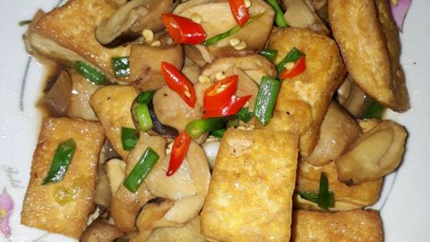 2 cách làm nấm rơm kho đậu hũ thơm ngon, đậm vị cực bắt cơm ngay tại nhà