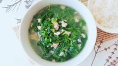  Cách nấu canh cải bó xôi nấu thịt gà băm ngọt mát, đầy dinh dưỡng 