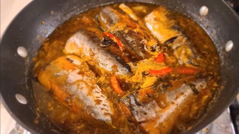 Cách làm cá nục kho nước dừa mềm ngon, ngọt vị đậm đà