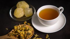  Cách phơi hoa cúc làm trà đơn giản, dễ làm chỉ trong vài bước 