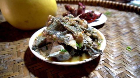 Cách làm cá nheo kho riềng thơm ngon đậm đà hương vị cho bữa cơm