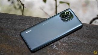 Ấn tượng đầu tiên Xiaomi Mi 11 bản Quốc Tế: Liệu đây có phải là phiên bản được ra mắt tại Việt Nam vào tối nay hay không?