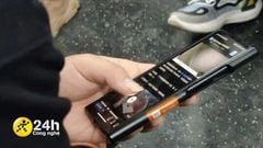  ‘Hàng khủng’ Xiaomi 12 với chip Snapdragon 898, màn hình cong vừa lộ ảnh thực tế trên tay người dùng 