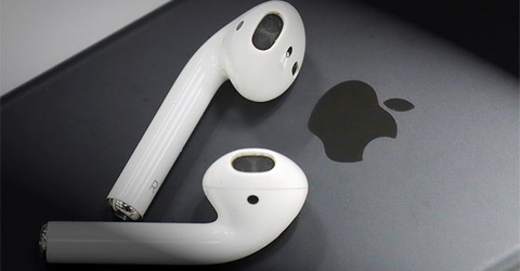Cách đổi tên AirPods và các cài đặt khác trên iPhone đơn giản