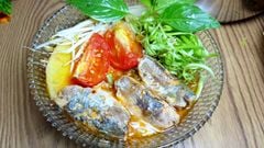  Cách nấu bún cá mòi hộp ngon nhanh đơn giản cho mùa dịch dễ làm tại nhà 