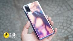  Trên tay Vivo Y53s: Thiết kế mặt lưng chói sáng, thu hút mọi ánh nhìn xung quanh cùng khả năng nâng cấp 11 GB RAM 