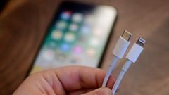  5 điều cải thiện chúng ta muốn thấy ở Apple vào năm 2021: Bỏ cổng lighning để chuyển sang cổng USB-C hay cái gì đó khác đi! 