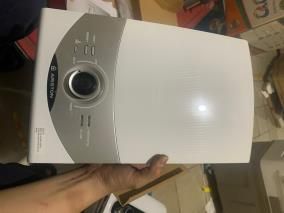 Máy nước nóng trực tiếp Ariston 4500W Aures SM45PE SBS VN