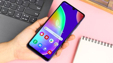 Top 5 Điện Thoại Pin Trâu, Giá Hời Đáng Mua Nhất