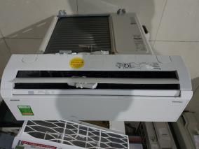 Máy lạnh Toshiba Inverter 1 HP RAS-H10D2KCVG-V