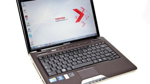 Toshiba Satellite L855D-D2M