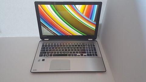 Toshiba Satellite P55W-B5220