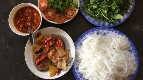 Cách làm cá ngừ kho thơm ăn với bún đơn giản cực thơm ngon