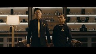 Thánh soi công nghệ: Logo Trung Tâm Bảo Hành bất ngờ xuất hiện trong teaser phim hài mới của Trấn Thành