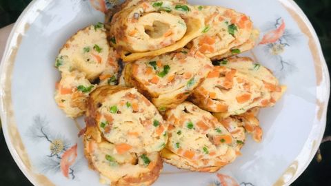 Cách làm trứng chiên cà rốt thơm lừng đơn giản, cực đưa cơm