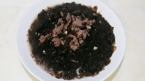 Cách làm rong biển xào thịt bò thơm ngon, thanh đạm tại nhà