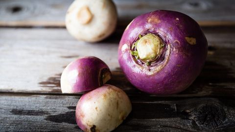 Củ cải Thụy Điển - Rutabaga là gì? Ăn củ cải Thụy Điển có tốt không?