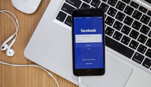 Tuyệt Chiêu Đơn Giản Tải Nhanh Video Trên Facebook Bằng Iphone