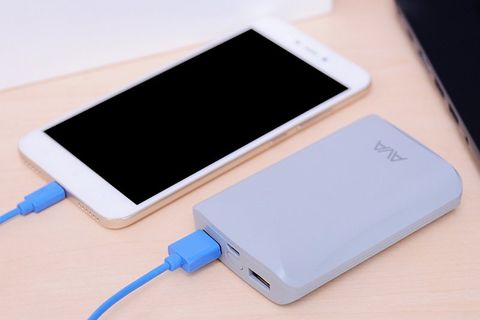 Pin sạc dự phòng 7500mAh AVA LA CT23 Trắng