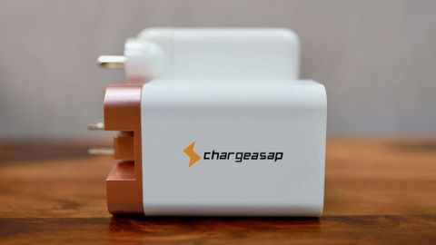 Trên tay Chargeasap Omega 200W: Bộ sạc GaN 200W đầu tiên và nhỏ nhất