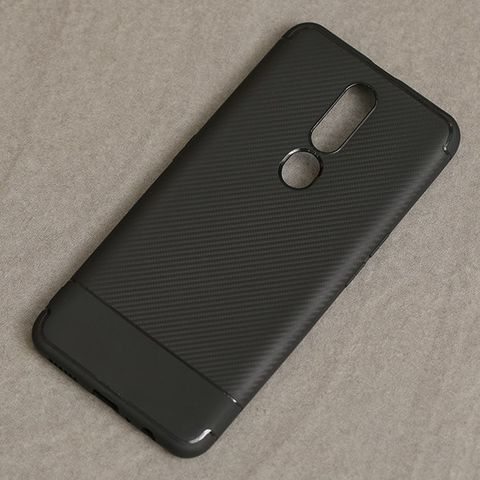 Ốp lưng Oppo F11 pro nhựa dẻo Breeze OSMIA Đen