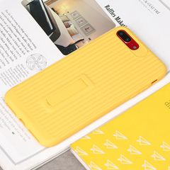  Ốp lưng iPhone 7 Plus/ 8 Plus Nhựa dẻo Luggage Kick JM vàng 