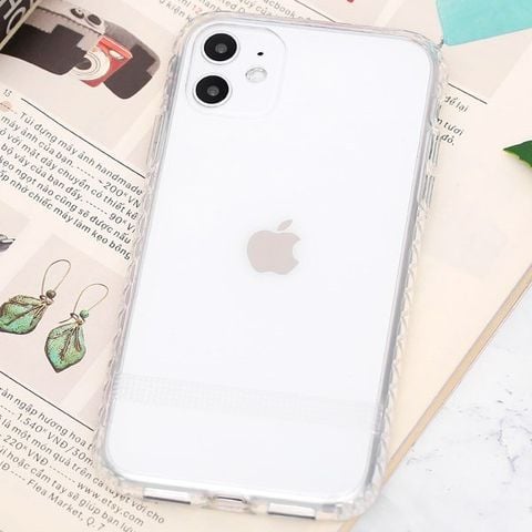 Ốp lưng iPhone 11 Nhựa dẻo Noble Nake JM Nude
