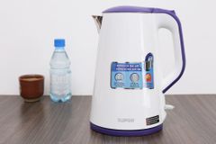  Bình đun siêu tốc Supor SWF17S20AVN 