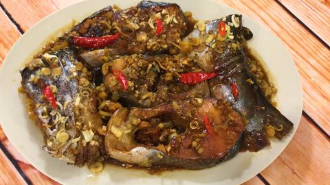 Cách làm cá basa kho sả ớt thơm lừng cay nồng hấp dẫn đơn giản