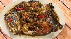  Cách làm cá basa kho sả ớt thơm lừng cay nồng hấp dẫn đơn giản 