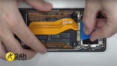  Bên trong Xiaomi 11T Pro có gì? Xem để biết Xiaomi thật tinh tế khi sắp xếp các linh kiện, bảo đảm trang bị nhiều tính năng cao cấp 