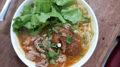  Cách nấu bún bò xương heo cho bữa sáng tại nhà cực đơn giản 