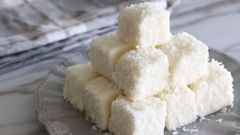  4 Cách làm bánh sữa dừa - bánh bạch ngọc sương phương, béo ngậy mát lạnh 