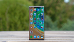  Huawei Mate 40 Pro tiếp tục rò rỉ thông số cấu hình cùng phiên bản phần mềm qua giao diện cài đặt, vẫn sẽ không có Android 11 