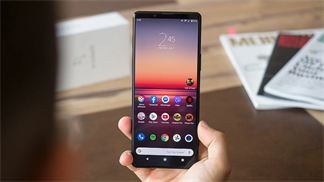 Cuối cùng, mảng kinh doanh smartphone của Sony đã bắt đầu có dấu hiệu khởi sắc trở lại sau cơn 'ác mộng' kéo dài nửa thập kỷ